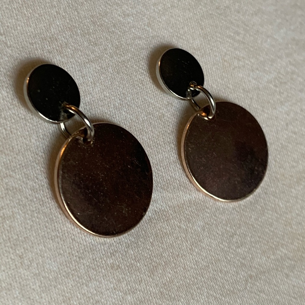 Rose gold and silver circle dangly earrings